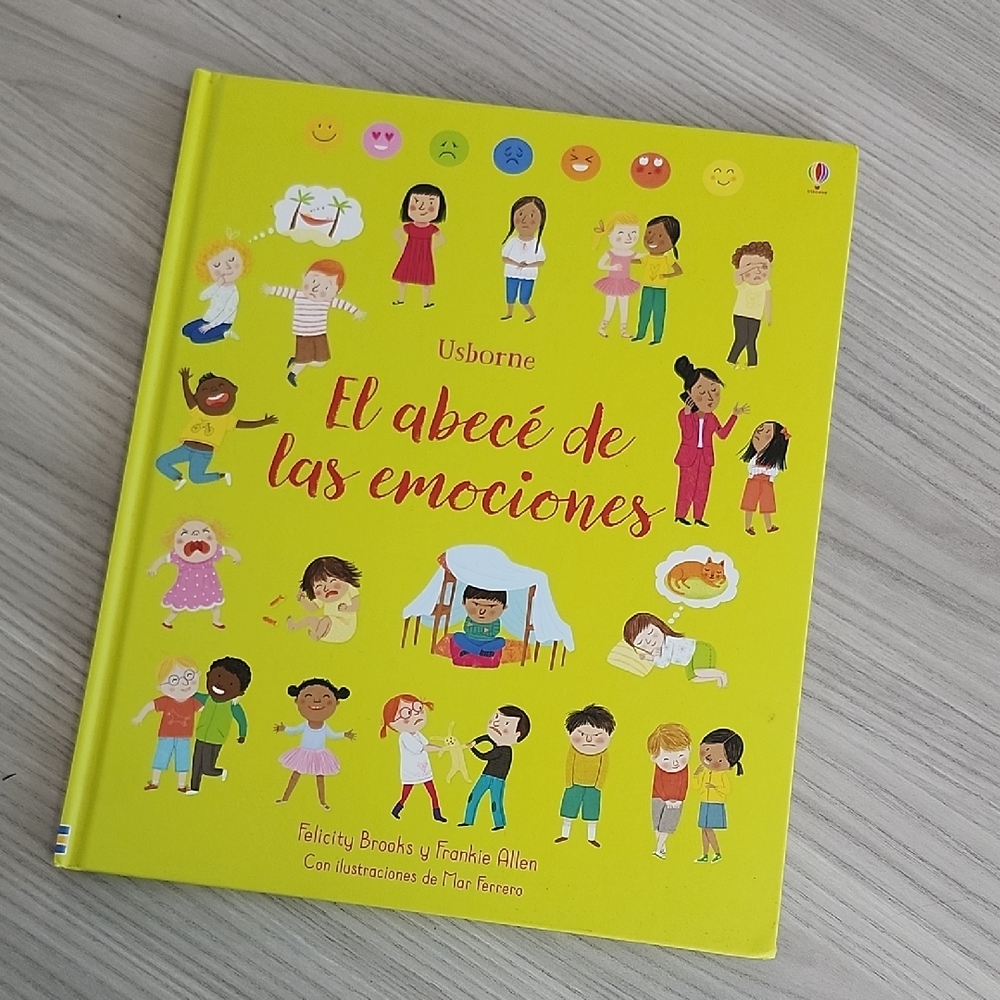 Usborne El abecé de las emociones - Vibrant Yellow Children's Book